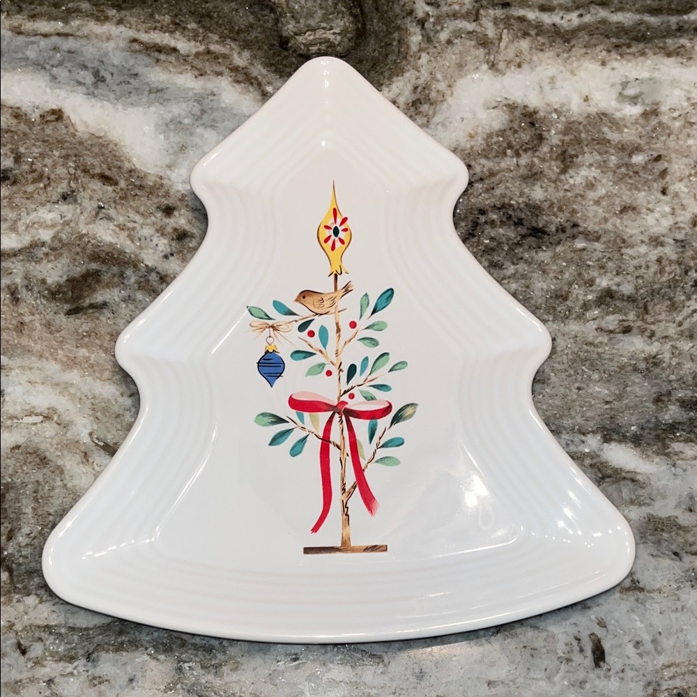 Fiesta tree plate - Nutcracker print - Christmas tree & bird plate
